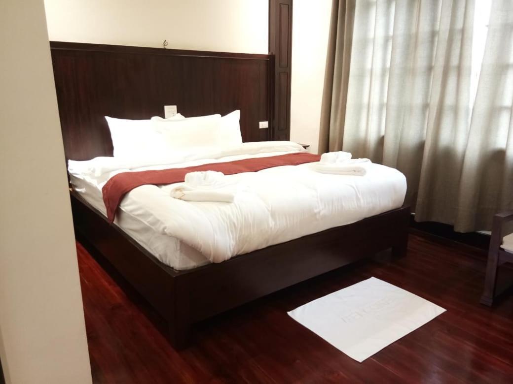 Singha Hotel Muang Xai Esterno foto