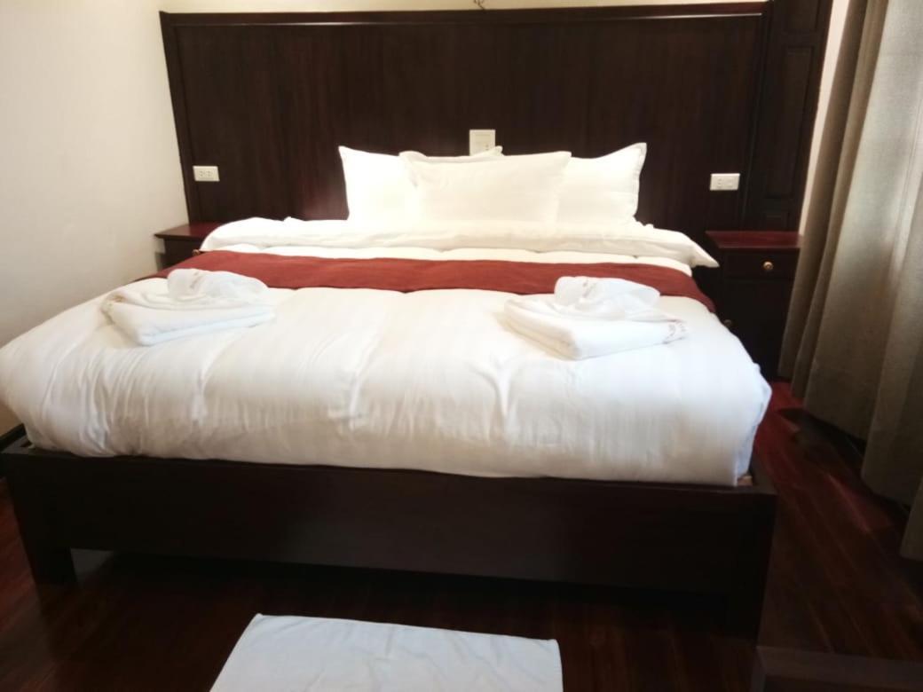 Singha Hotel Muang Xai Esterno foto